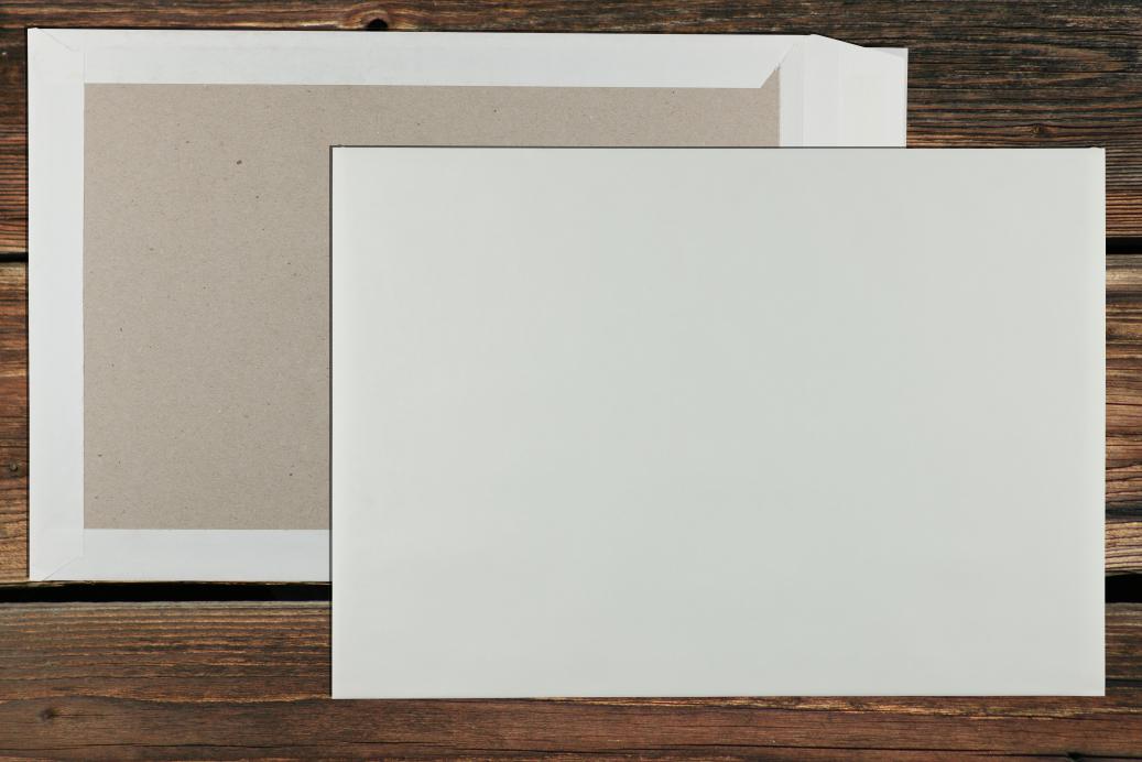 Papprückwandtaschen B4 250x353 mm Haftklebend Weiß 120 g/qm